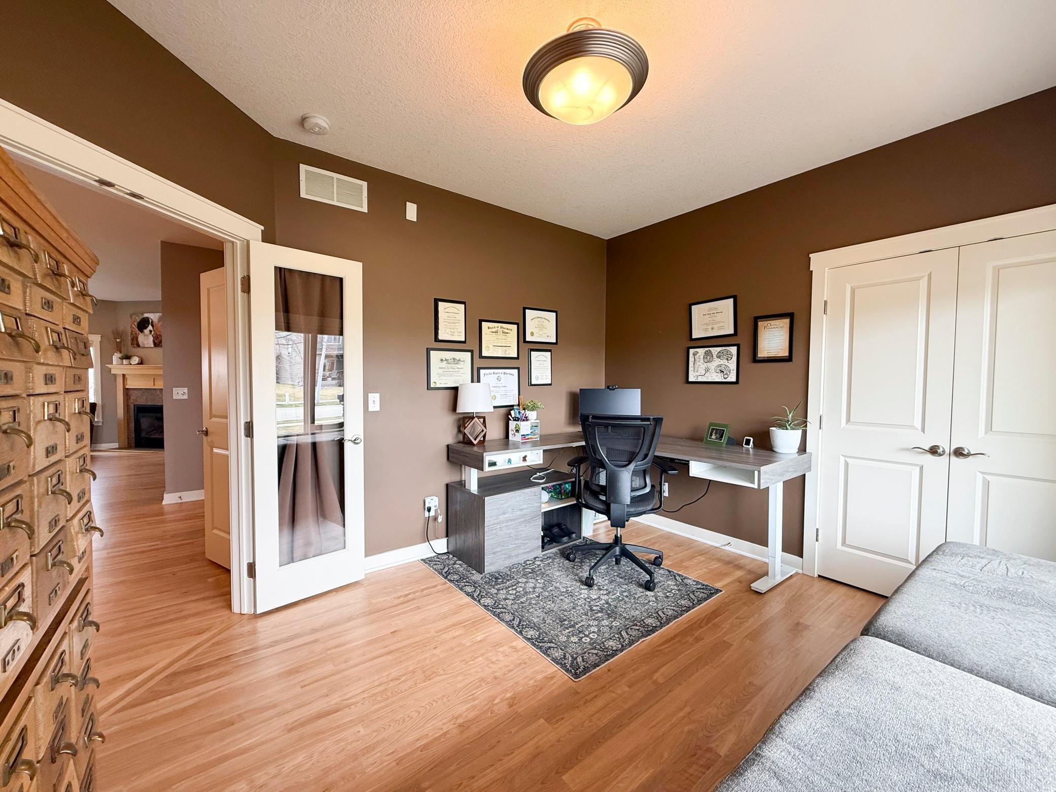 4101 Stone Point Drive Northeast Rochester, MN 55906 - Photo 3 of 37