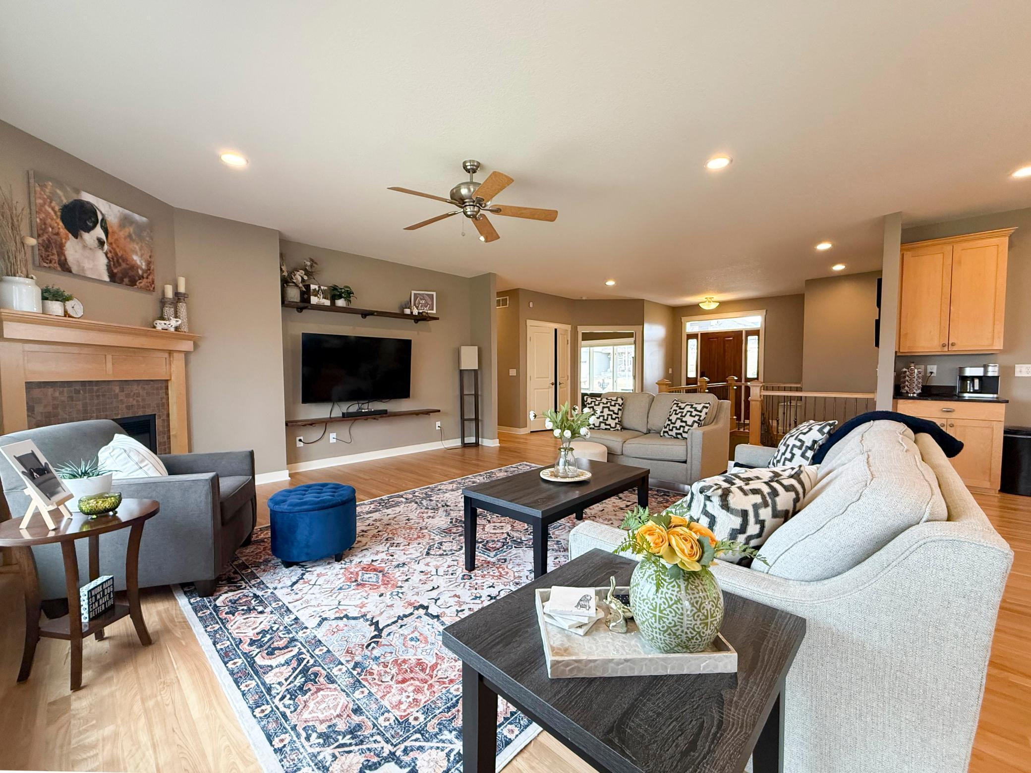 4101 Stone Point Drive Northeast Rochester, MN 55906 - Photo 4 of 37