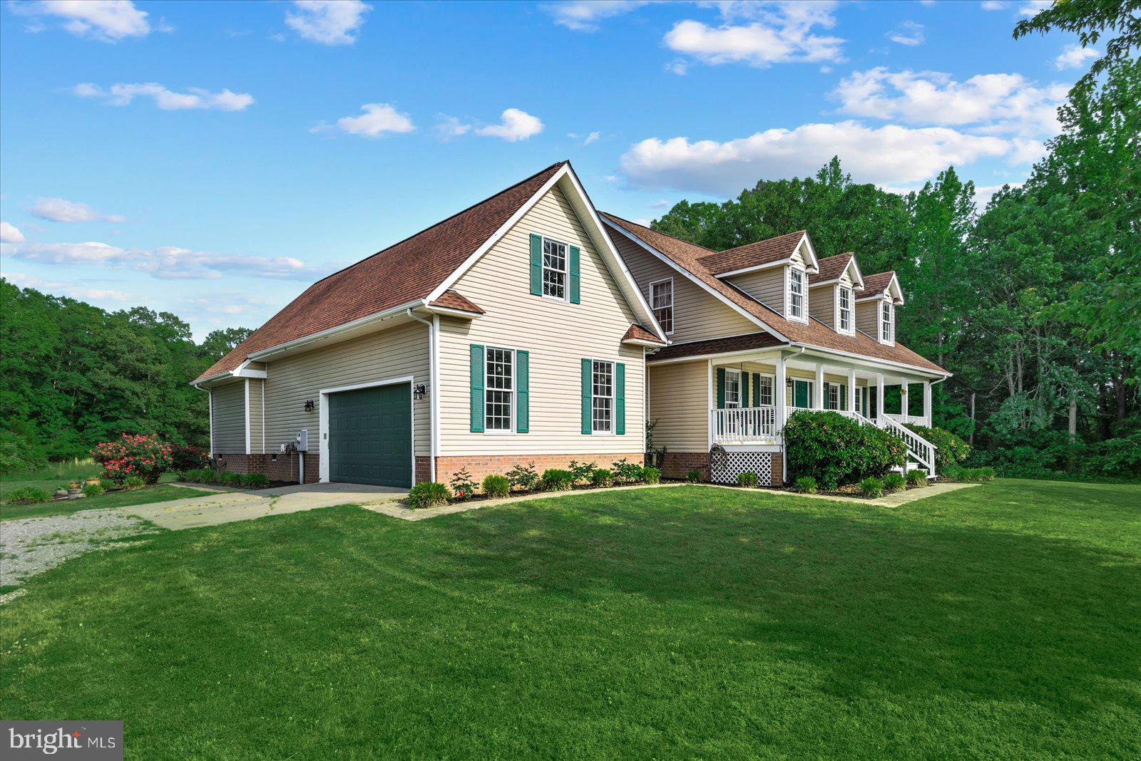 22149 Carters Gate Road Ruther Glen, VA 22546 - Photo 2 of 35 Side view