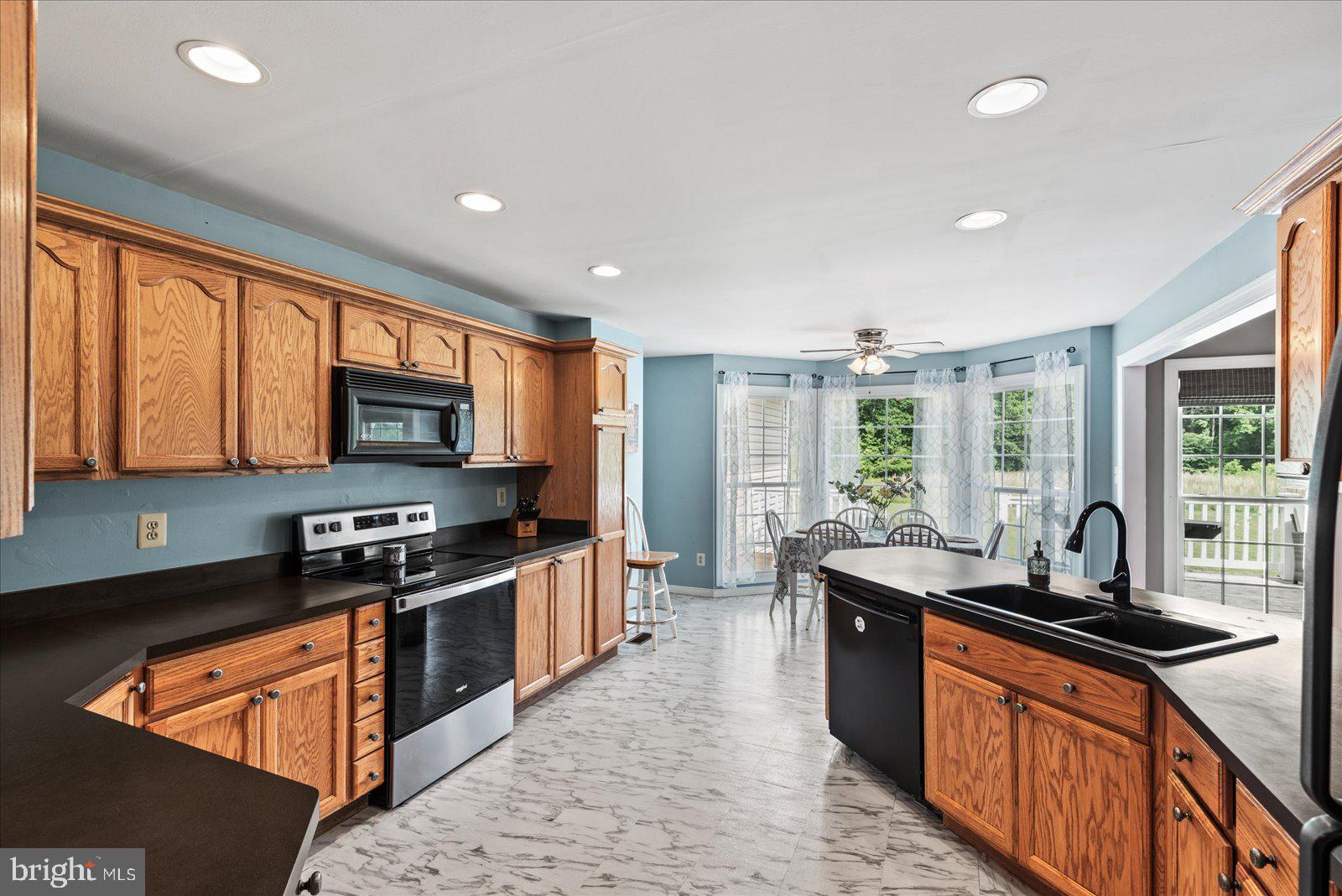 22149 Carters Gate Road Ruther Glen, VA 22546 - Photo 6 of 35 Kitchen