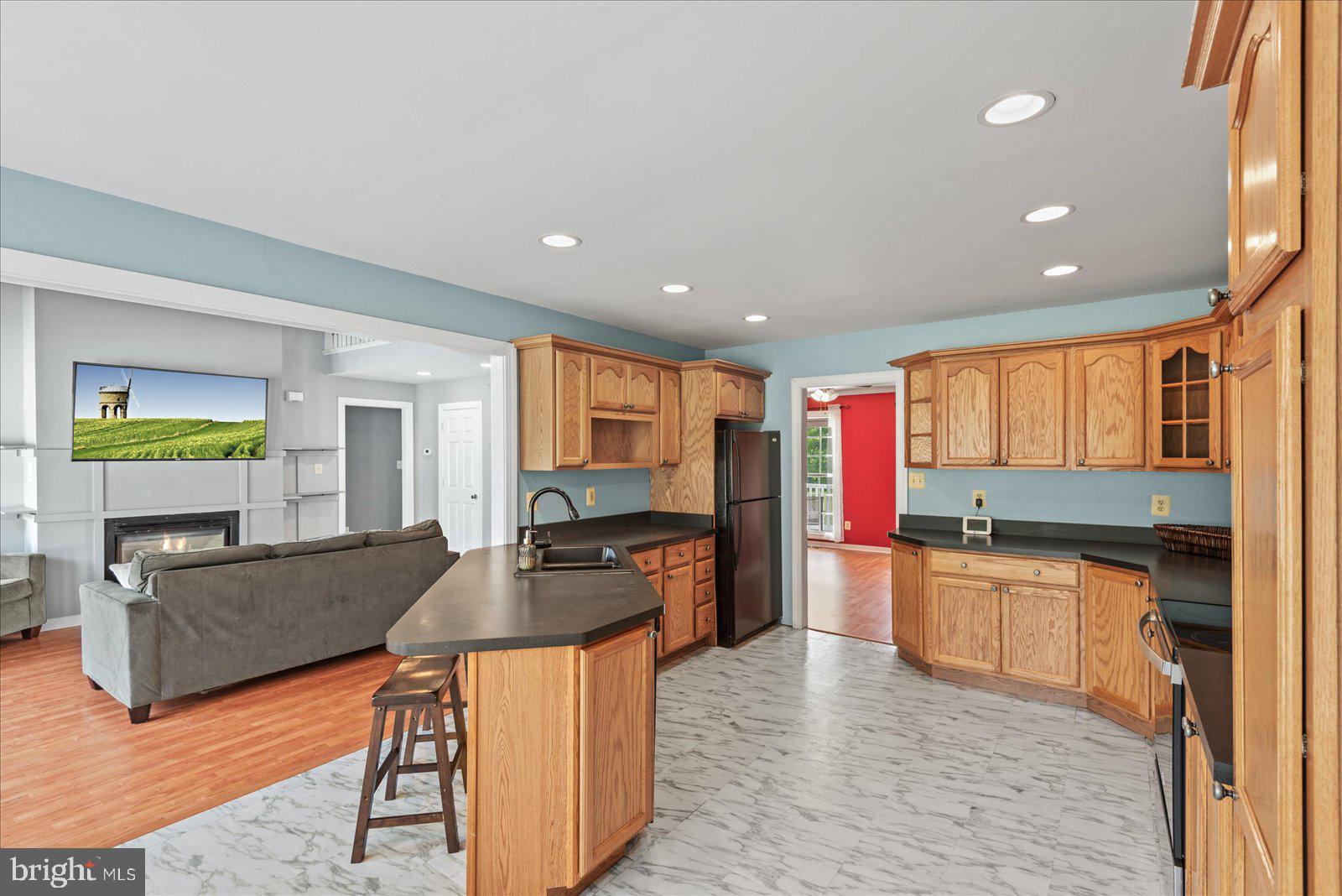 22149 Carters Gate Road Ruther Glen, VA 22546 - Photo 8 of 35 Kitchen