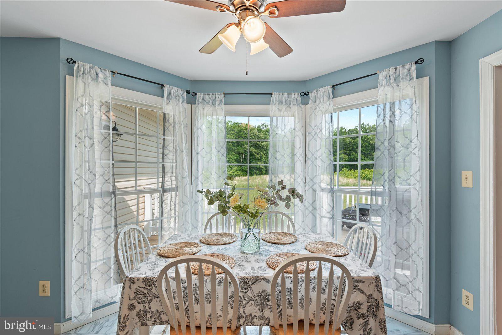 22149 Carters Gate Road Ruther Glen, VA 22546 - Photo 9 of 35 Breakfast Nook