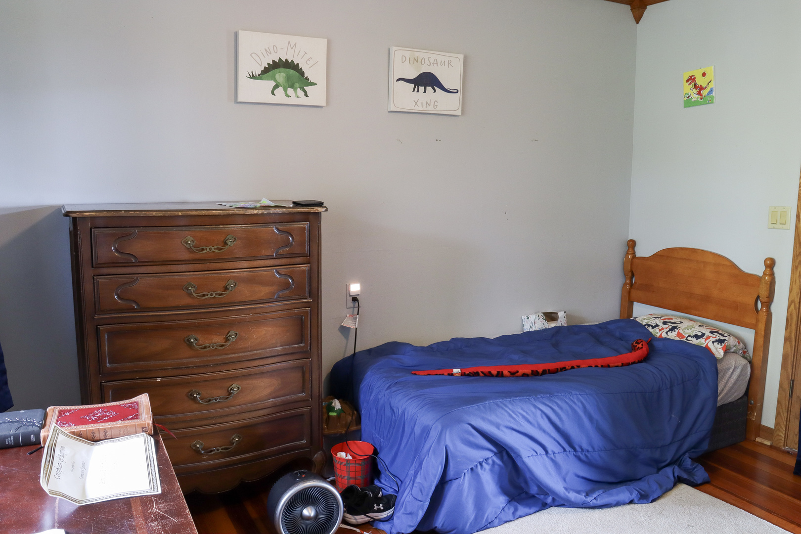 16181 Sand Road Fulton, IL 61252 - Photo 20 of 57 a bedroom with a bed and cabinets