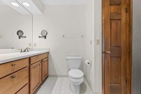 $569,900 | 1720 West Bradford Drive, Mequon, WI 53092