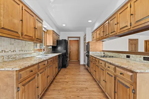 $569,900 | 1720 West Bradford Drive, Mequon, WI 53092