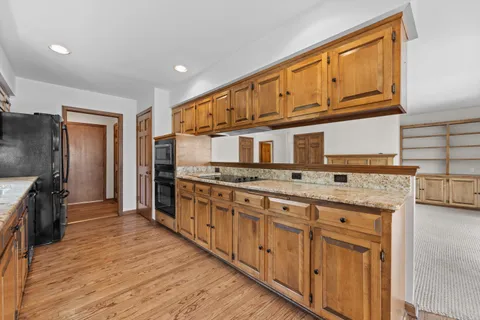 $569,900 | 1720 West Bradford Drive, Mequon, WI 53092