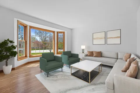 $569,900 | 1720 West Bradford Drive, Mequon, WI 53092