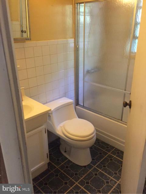 11979 Hemlock Road Lusby, MD 20657 - Photo 6 of 14 Bath