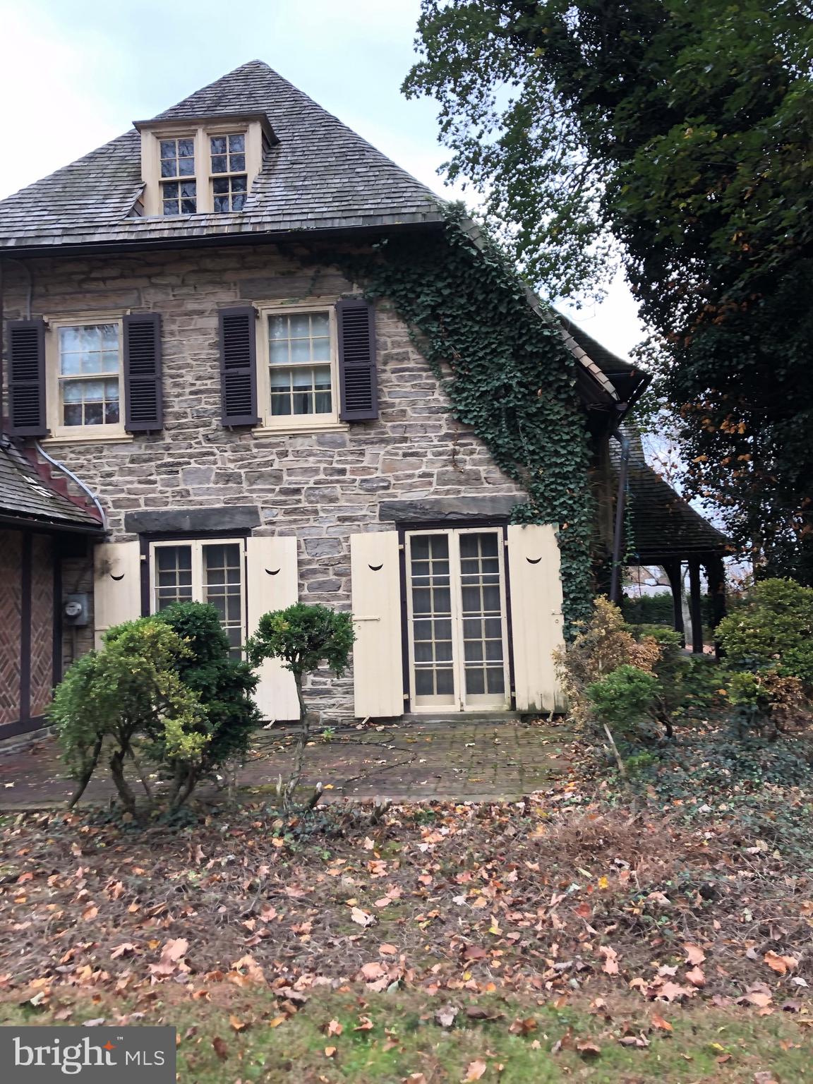 1710 Woodland Road Abington, PA 19001 - Photo 13 of 18