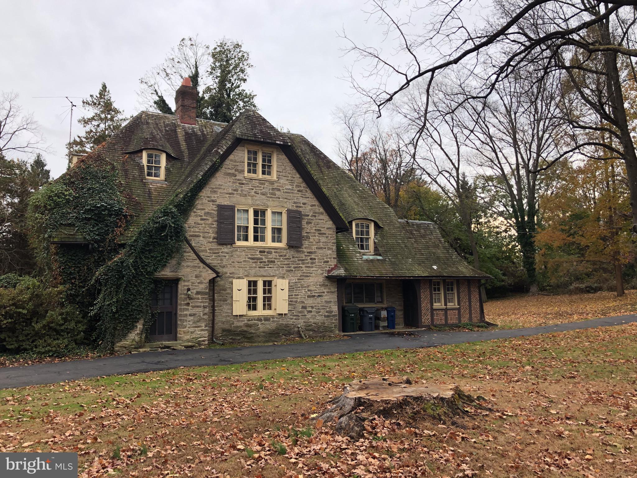 1710 Woodland Road Abington, PA 19001 - Photo 3 of 18