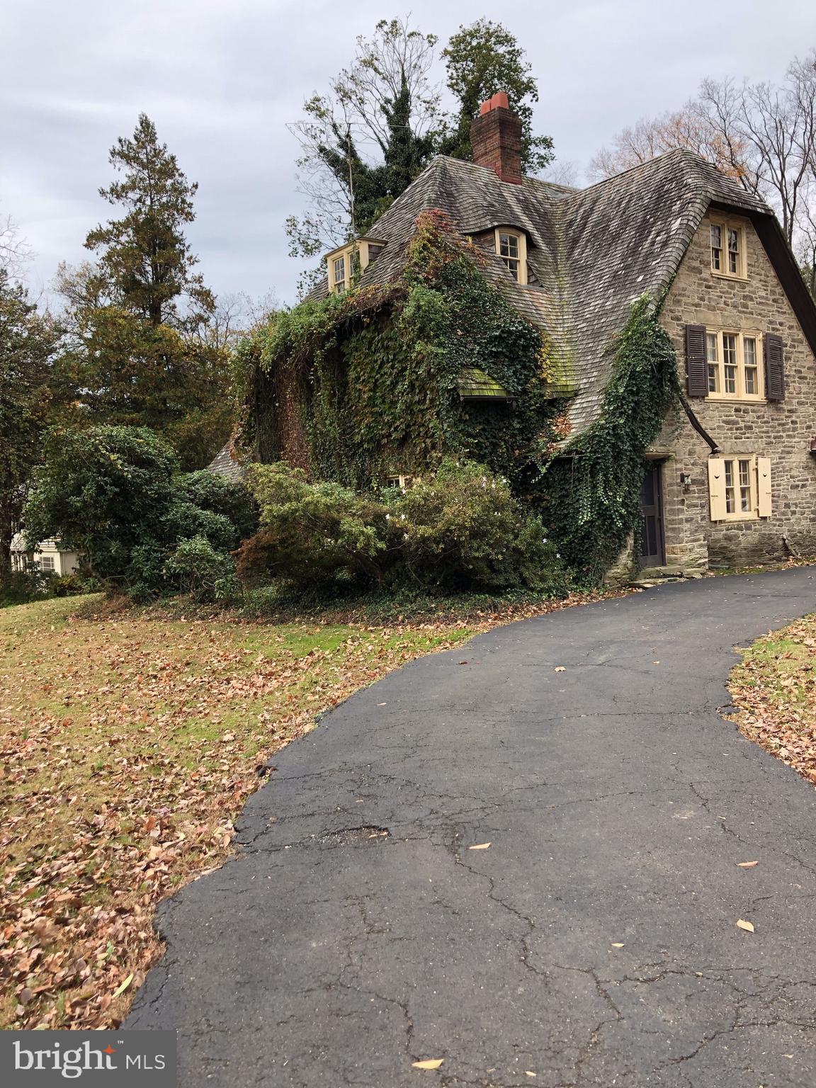 1710 Woodland Road Abington, PA 19001 - Photo 4 of 18