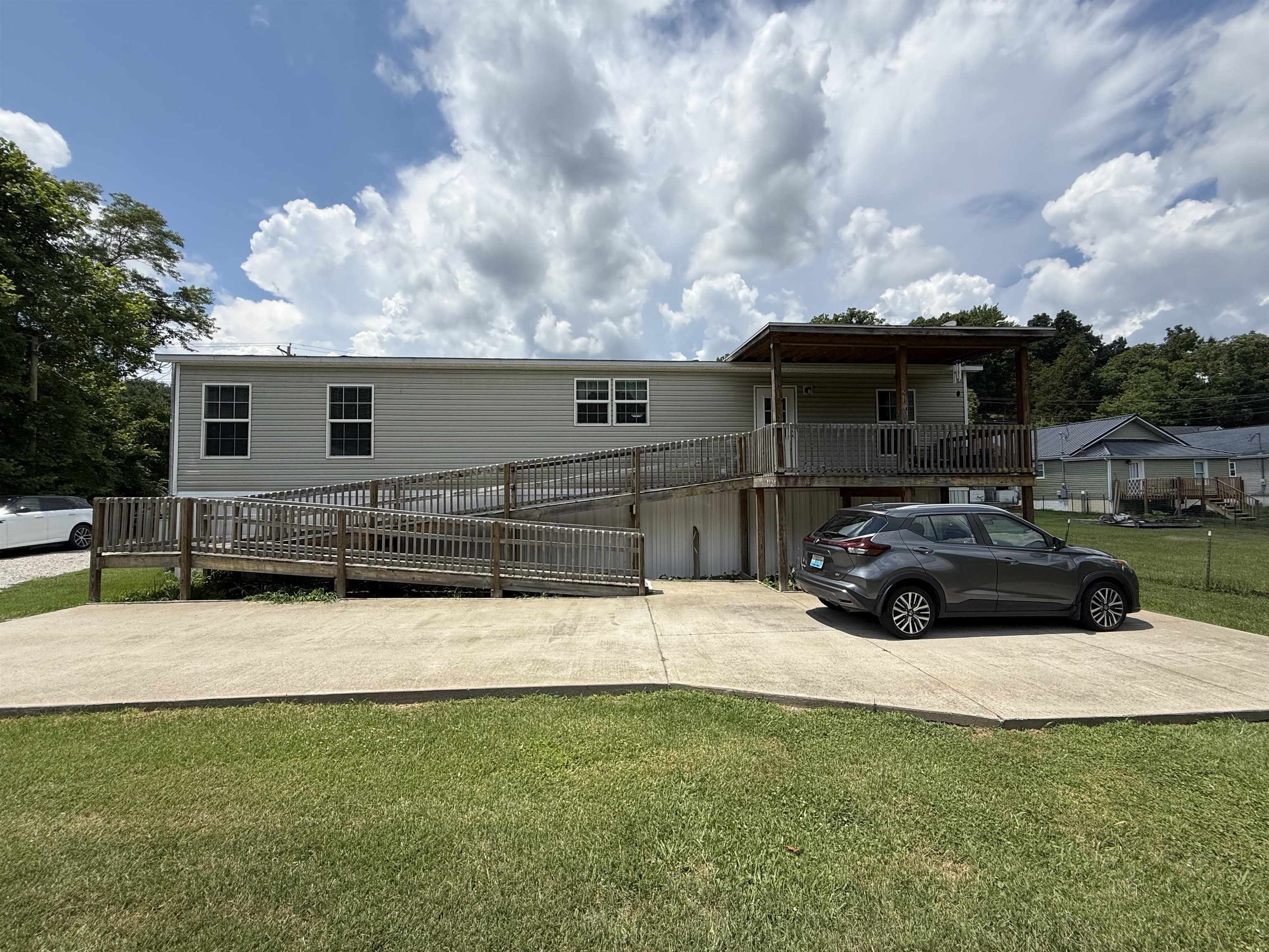 3140 Highway 5 Ashland, KY 41102 - Photo 30 of 32