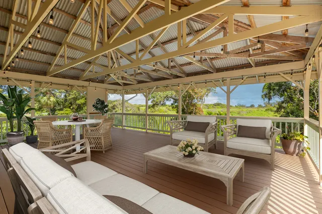 $1,199,000 | 53-4211 Akoni Pule Highway, Kapaau, HI 96755