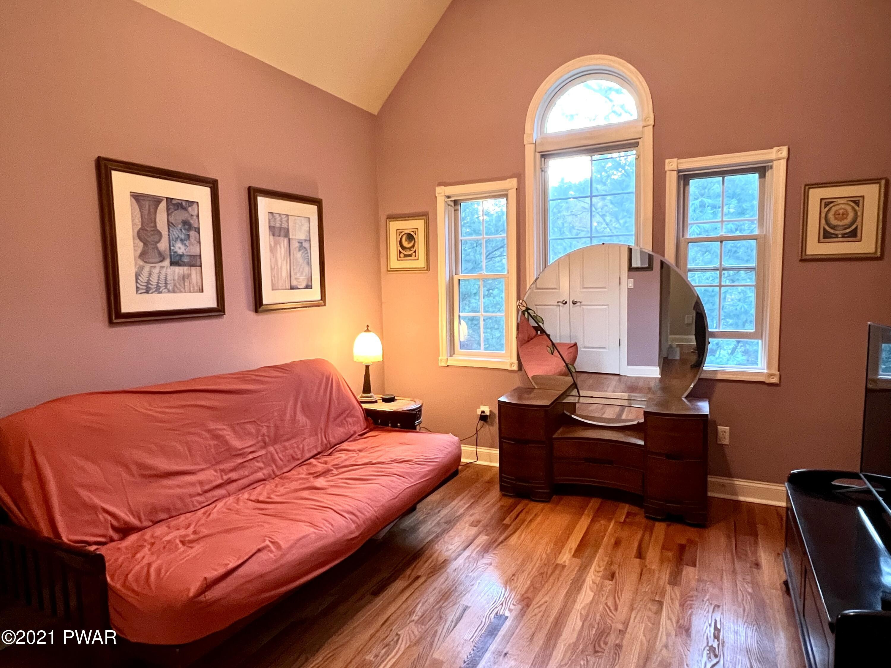 108 Foster Hill Road Milford, PA 18337 - Photo 29 of 57 Third bedroom