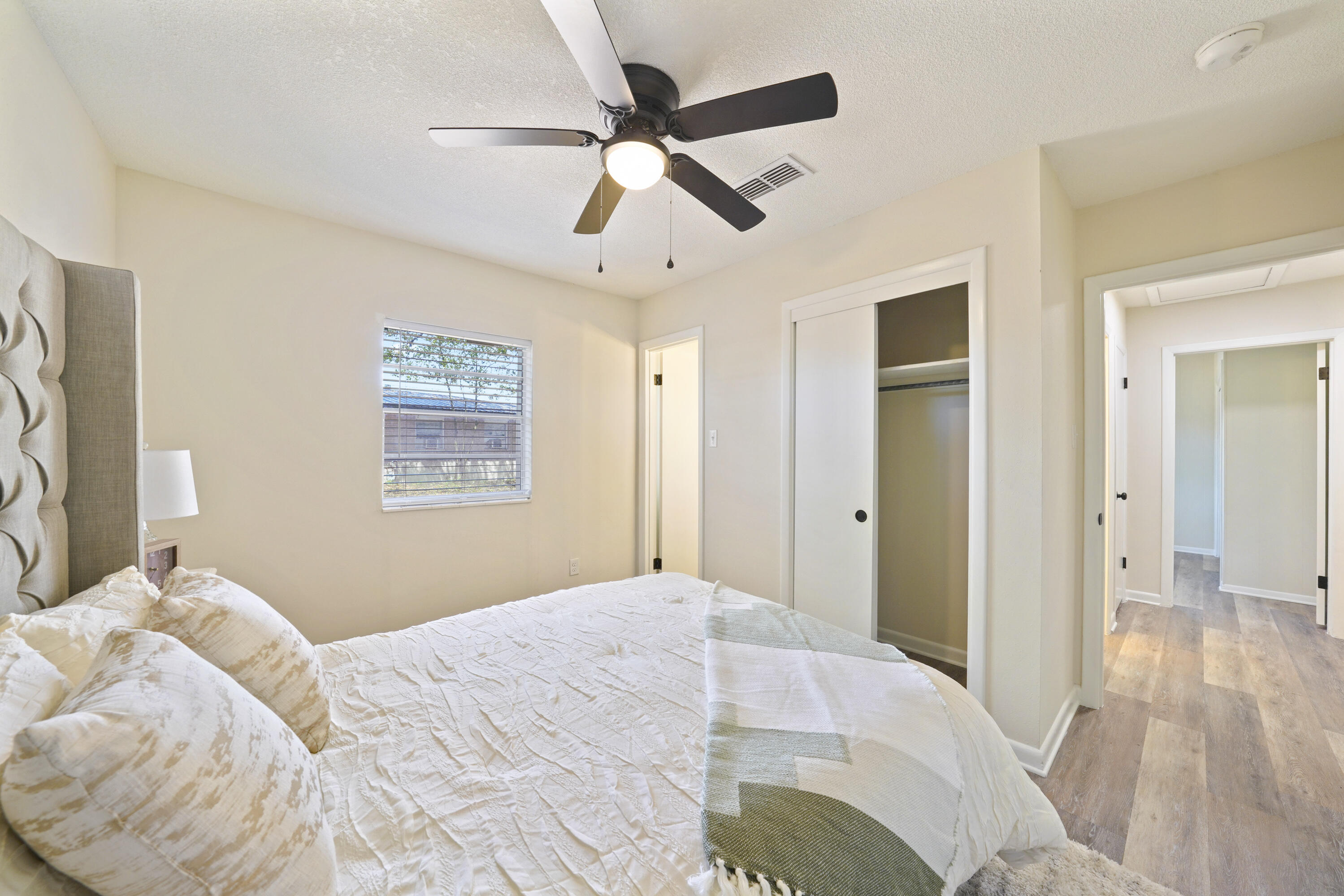 430 Edge Avenue Valparaiso, FL 32580 - Photo 15 of 31 15