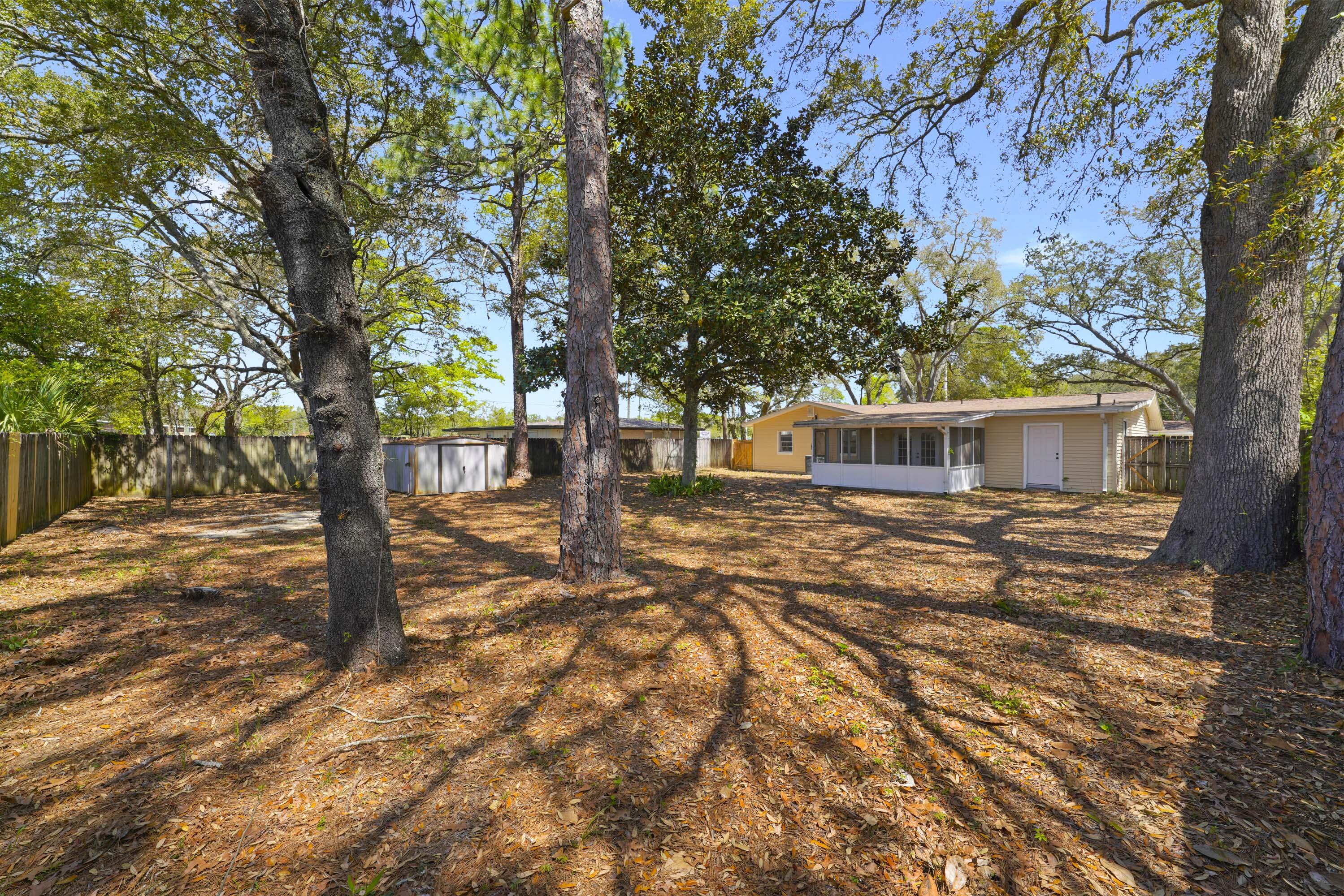430 Edge Avenue Valparaiso, FL 32580 - Photo 25 of 31 39