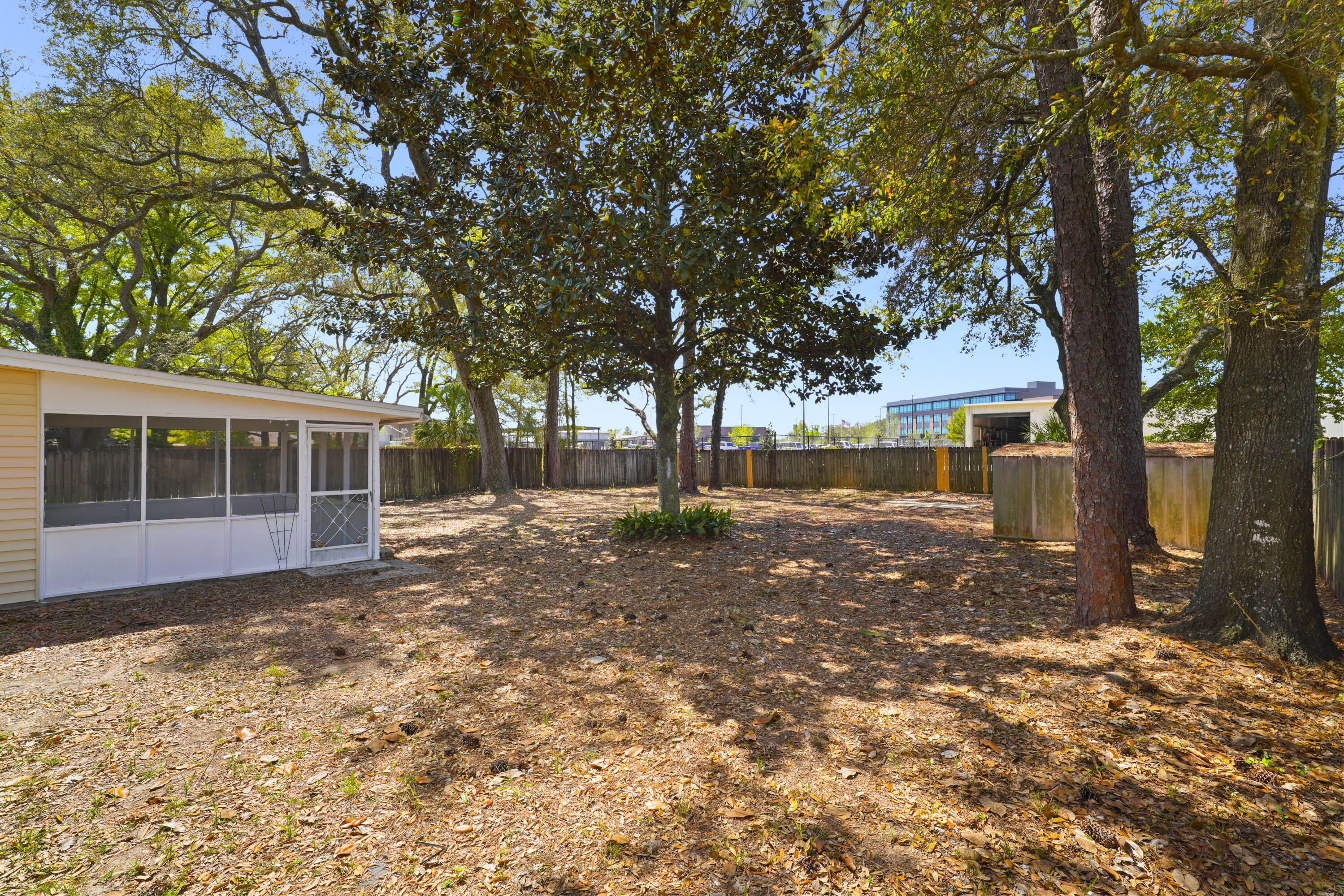 430 Edge Avenue Valparaiso, FL 32580 - Photo 28 of 31 41