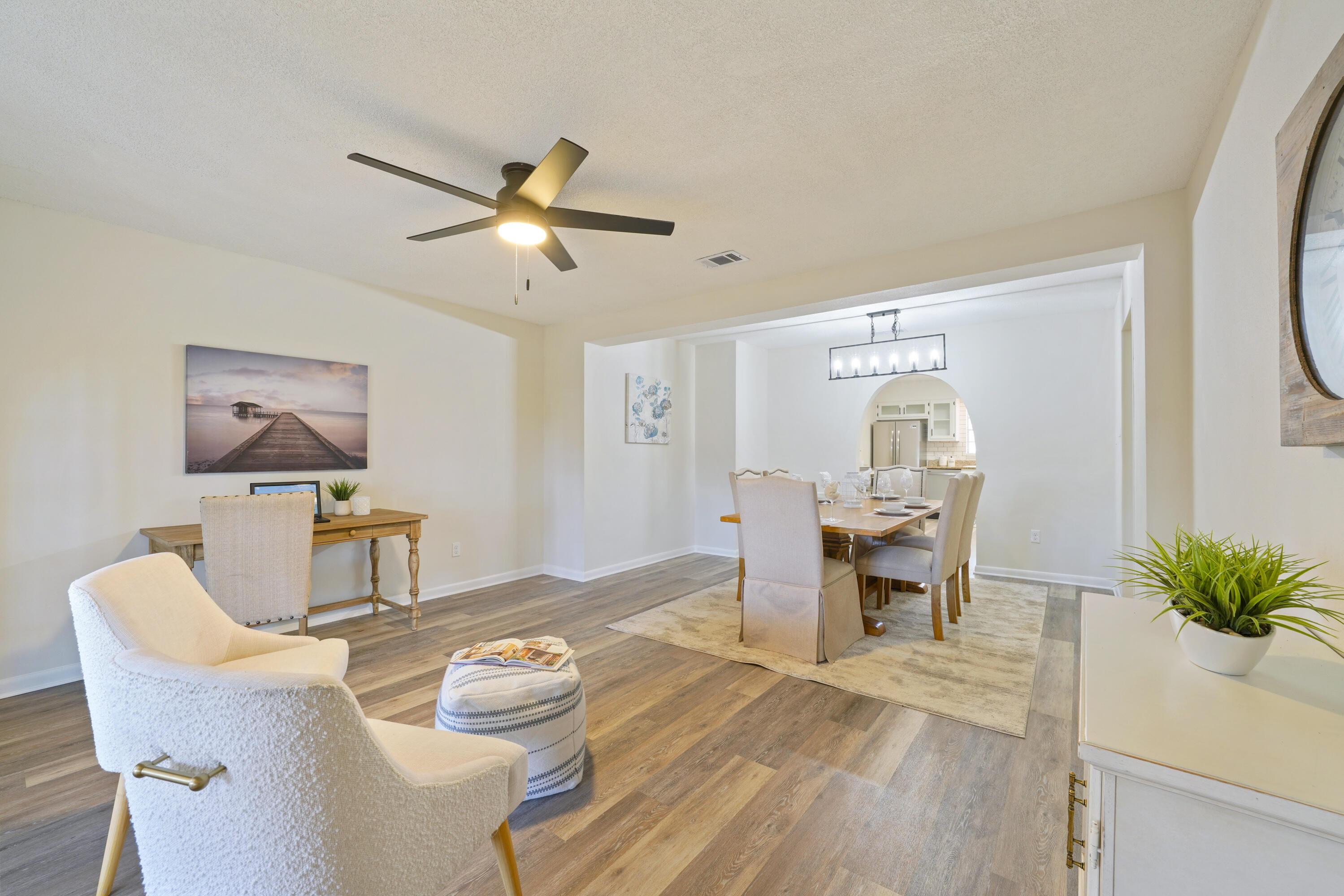 430 Edge Avenue Valparaiso, FL 32580 - Photo 4 of 31 33