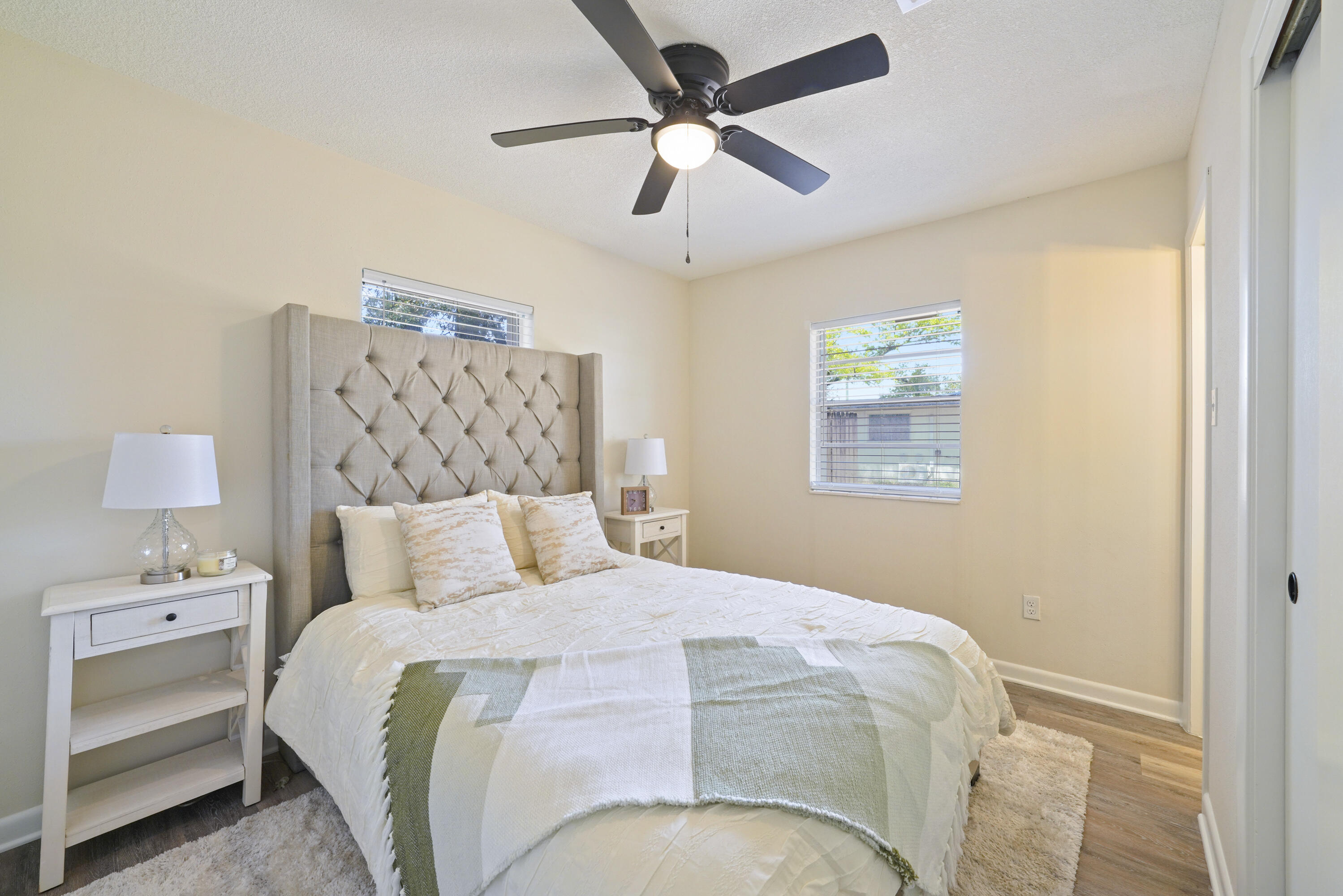 430 Edge Avenue Valparaiso, FL 32580 - Photo 5 of 31 14