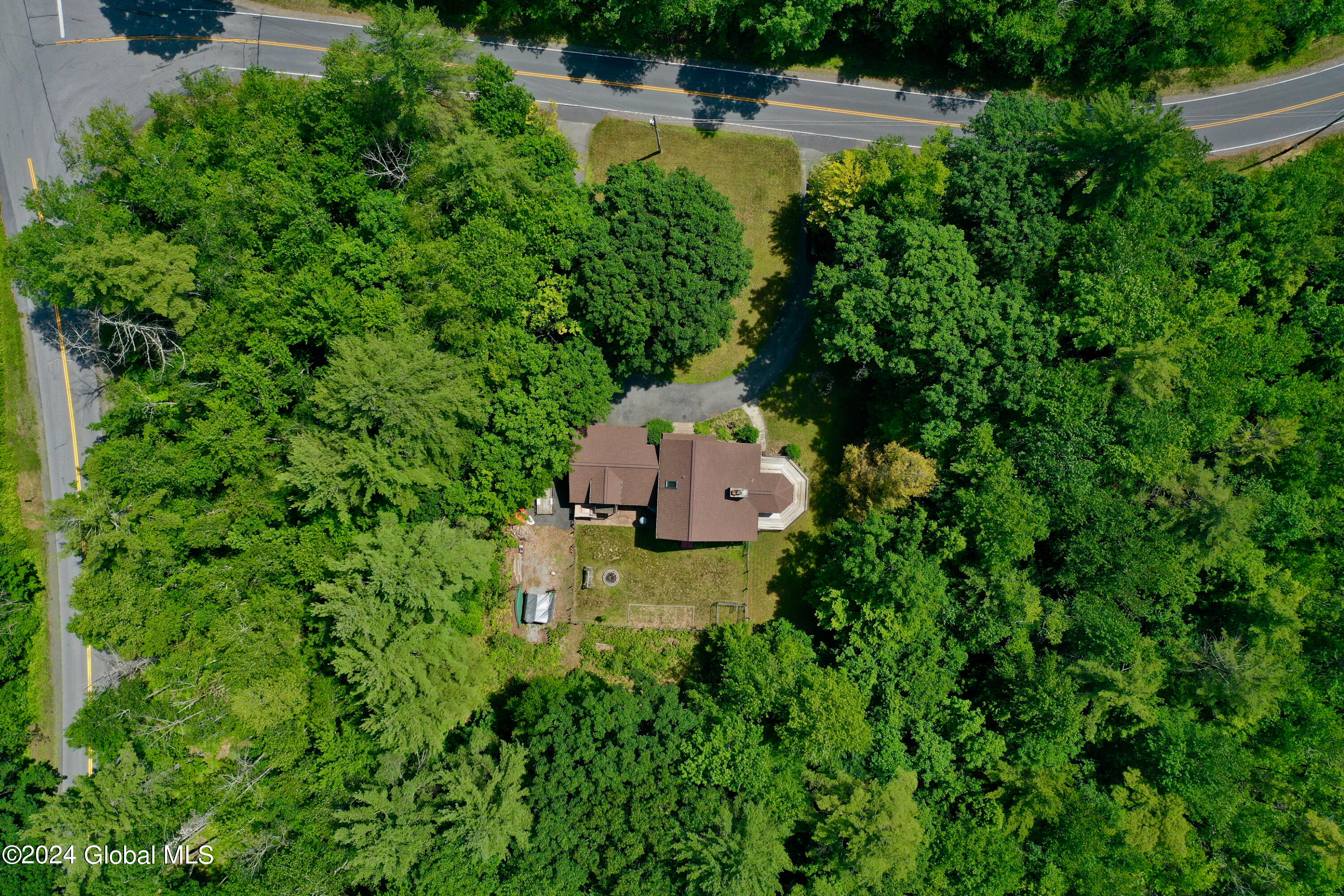 100 King Road Greenfield, NY 12850 - Photo 54 of 65 7