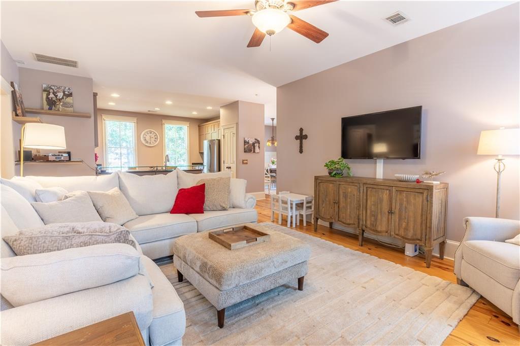 6 Royal Oak Drive Athens, GA 30607 - Photo 12 of 39