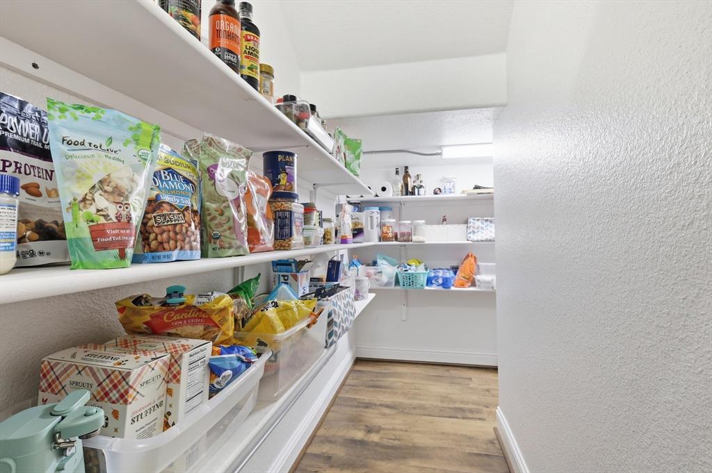 4900 Bonfire Way Little Elm, TX 76227 - Photo 11 of 38