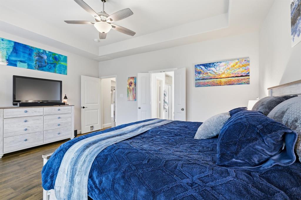 4900 Bonfire Way Little Elm, TX 76227 - Photo 13 of 38