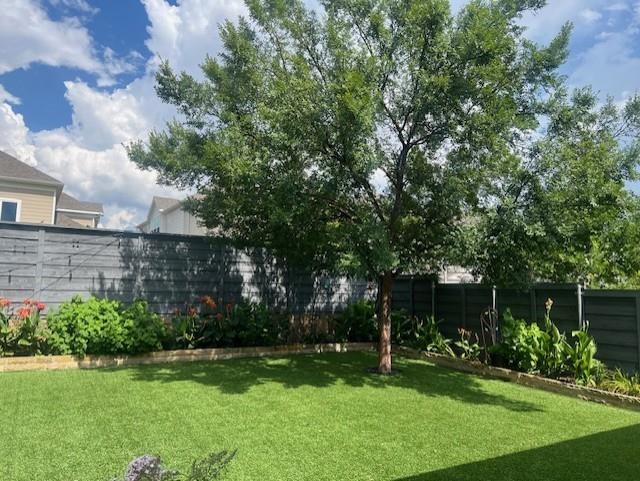 4900 Bonfire Way Little Elm, TX 76227 - Photo 28 of 38