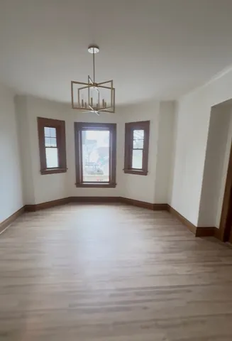 $3,699 | 609 South 5th Avenue, Unit A, St. Charles, IL 60174