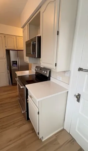 $3,699 | 609 South 5th Avenue, Unit A, St. Charles, IL 60174