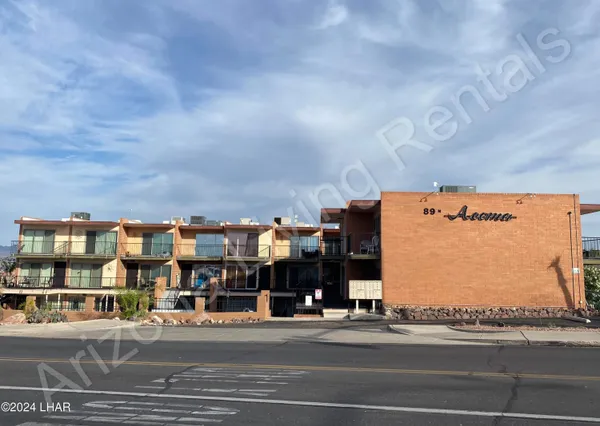 $1,200 | 89 Acoma Boulevard North, Unit 18, Lake Havasu City, AZ 86403