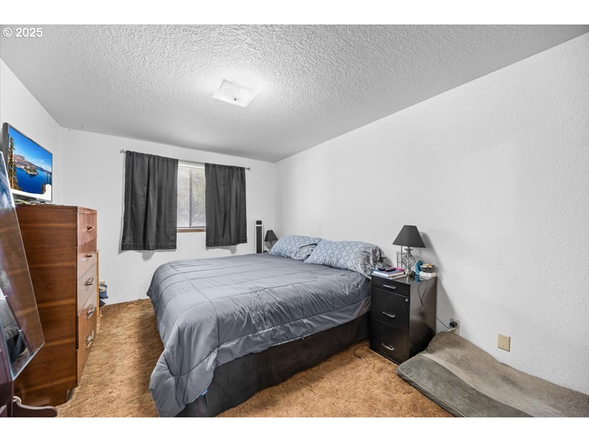 315 Columbia Loop Road Roseburg, OR 97471 - Photo 11 of 23 Gallery Image 11