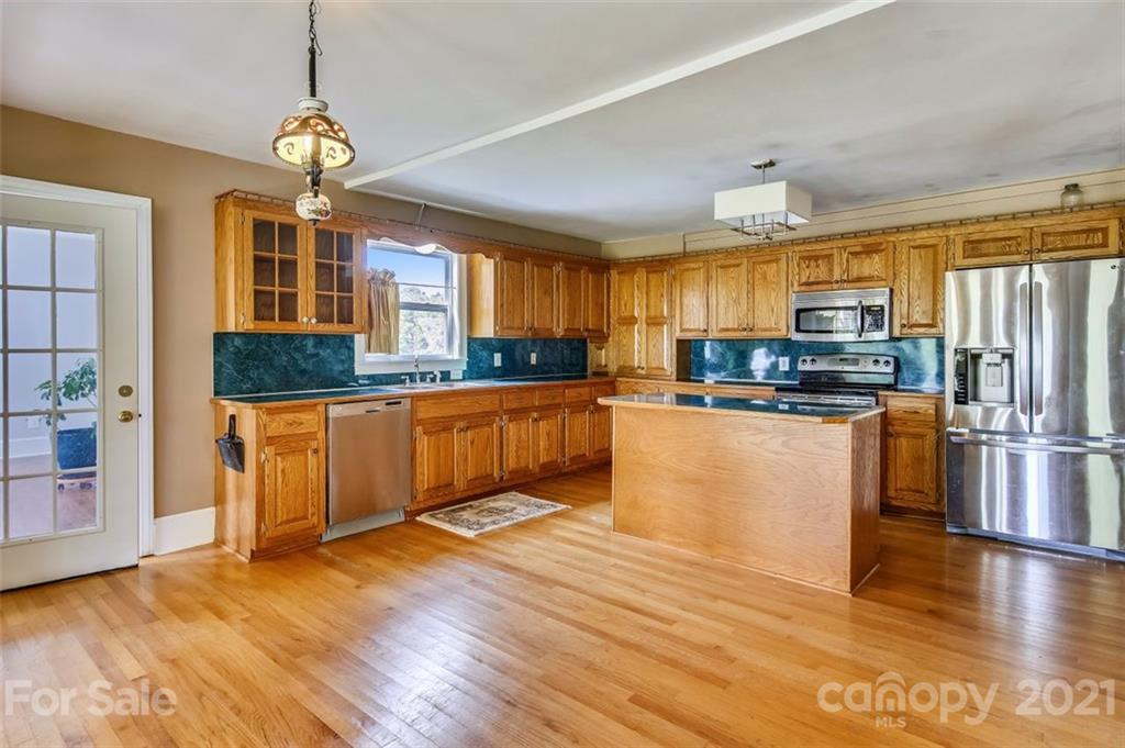 2142 Catawba River Road Fort Lawn, SC 29714 - Photo 22 of 46 Gallery Image 22
