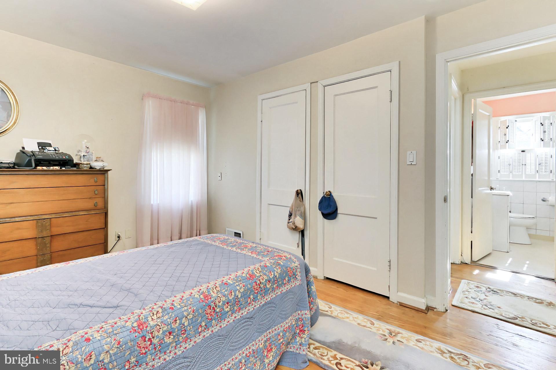 1806 Shenandoah Road Alexandria, VA 22308 - Photo 21 of 33 a bedroom with a bed and a dresser