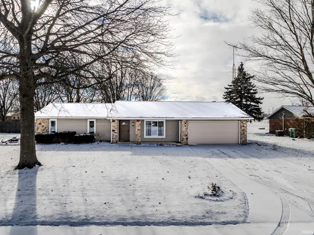 $224,900 | 2117 West Sacramento Drive, Muncie, IN 47303