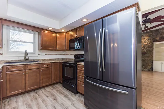 $224,900 | 2117 West Sacramento Drive, Muncie, IN 47303