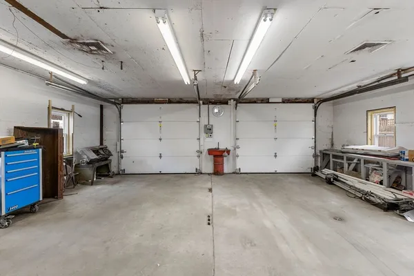 a view of a garage room