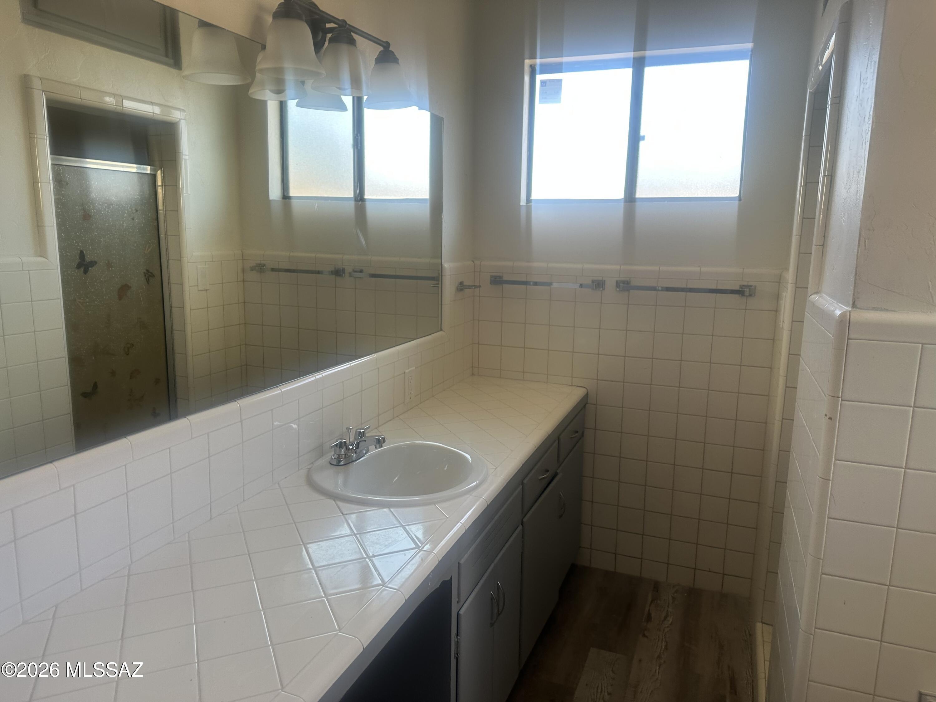 553 North Potrero Avenue Nogales, AZ 85621 - Photo 3 of 4 IMG_6935