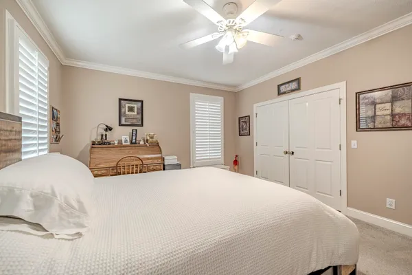 $885,000 | 975 Breckenridge Lane, Savannah, TN 38372