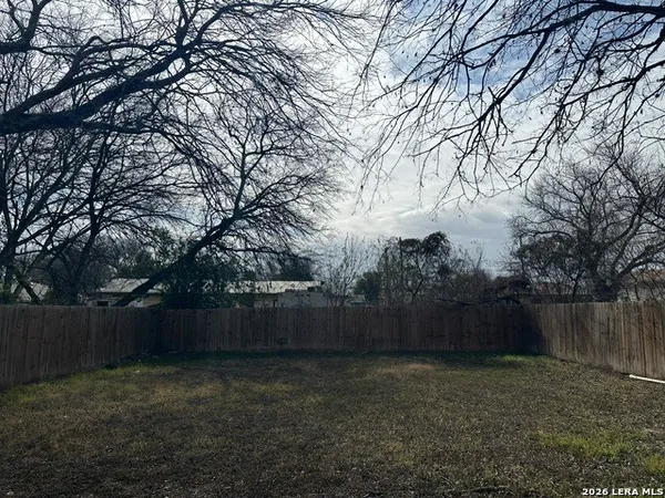 $1,195 | 410 Dorie Street, San Antonio, TX 78220