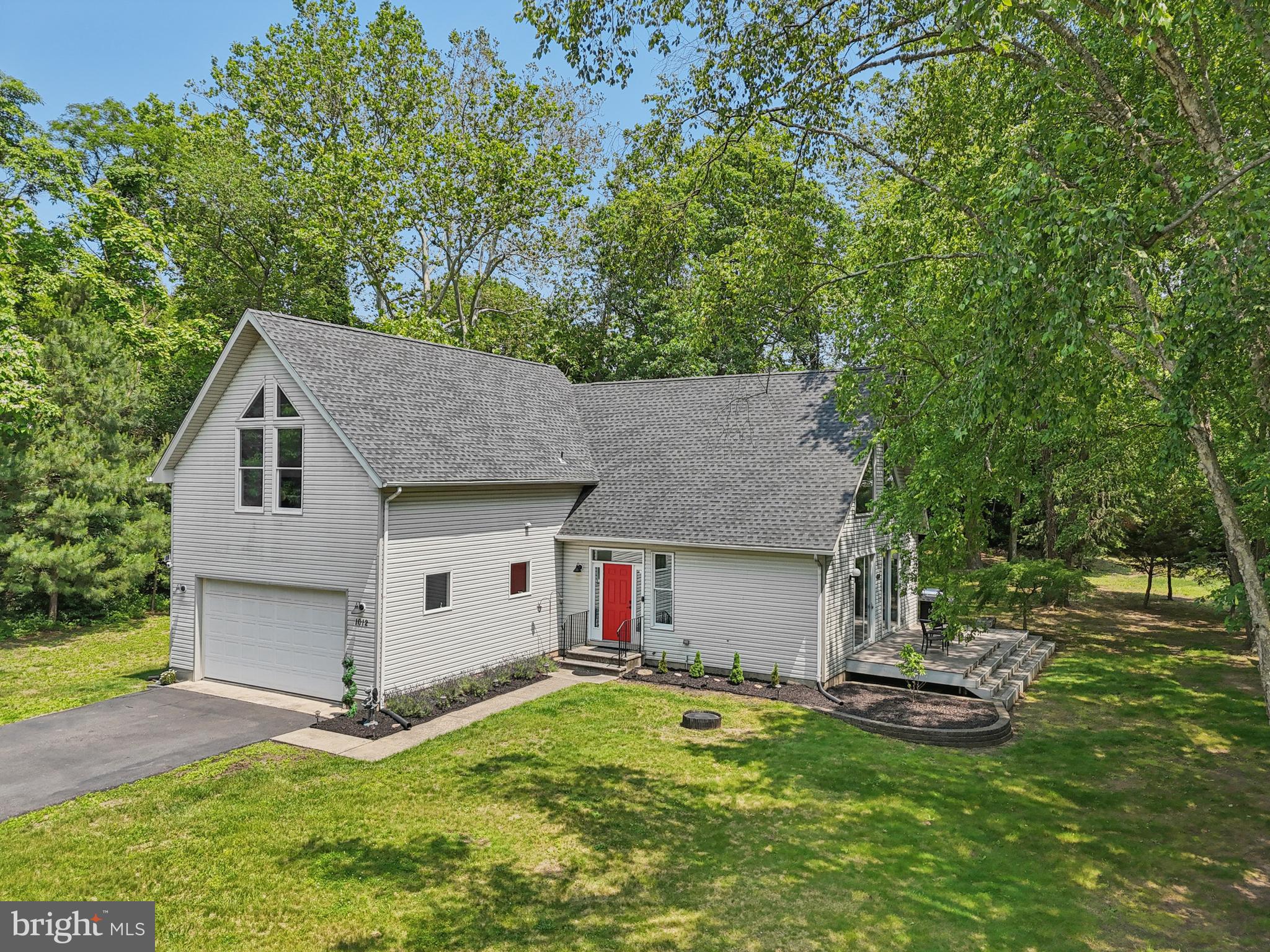 1012 Columbus Road Burlington, NJ 08016 - Photo 2 of 42