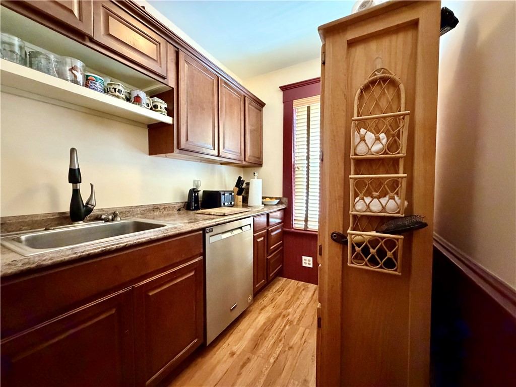 415 Harris Avenue Woonsocket, RI 02895 - Photo 22 of 46 unit 1
