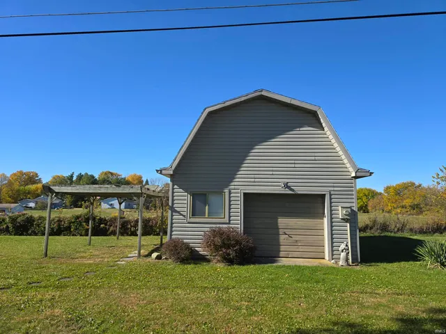 $264,900 | 3551 Highway 103, New Castle, IN 47362