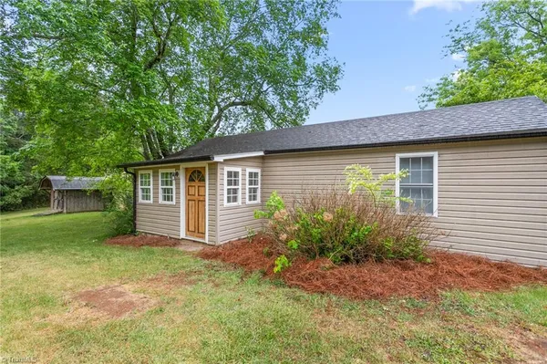 $255,000 | 1448 Briarcliff Drive, Asheboro, NC 27205