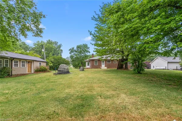 $255,000 | 1448 Briarcliff Drive, Asheboro, NC 27205
