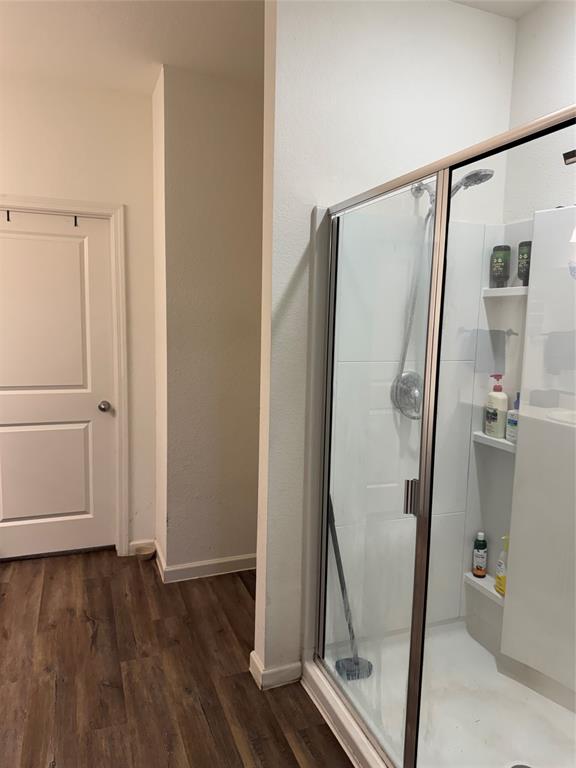 2209 Cinnamon Spgs Road Glenn Heights, TX 75154 - Photo 8 of 28 Glass-enclosed shower