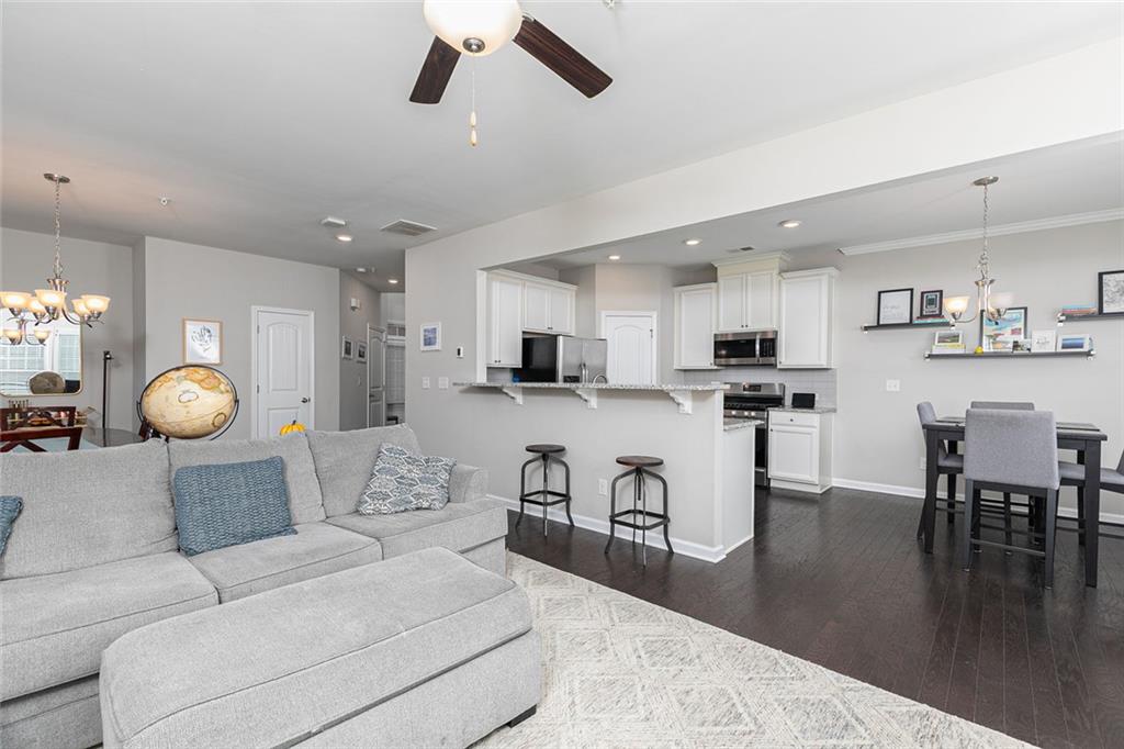 584 Bright Street Marietta, GA 30064 - Photo 11 of 29