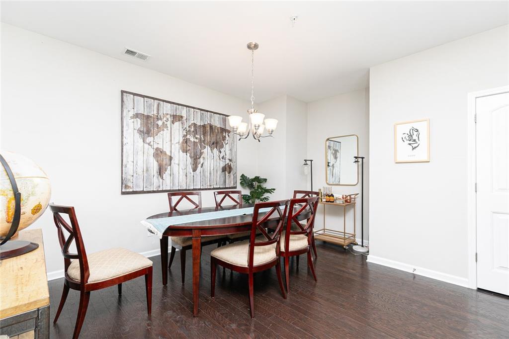 584 Bright Street Marietta, GA 30064 - Photo 7 of 29