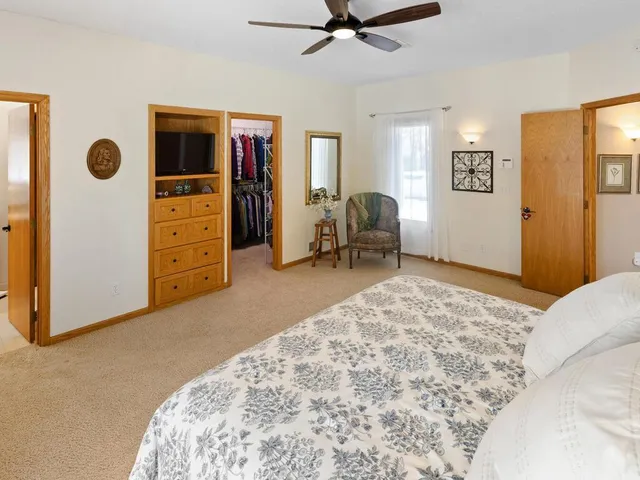 $725,000 | 7945 Ranchview Lane North, Maple Grove, MN 55311