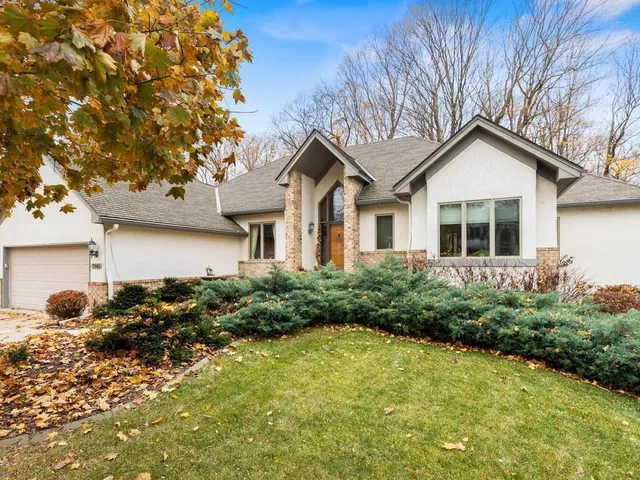 $725,000 | 7945 Ranchview Lane North, Maple Grove, MN 55311